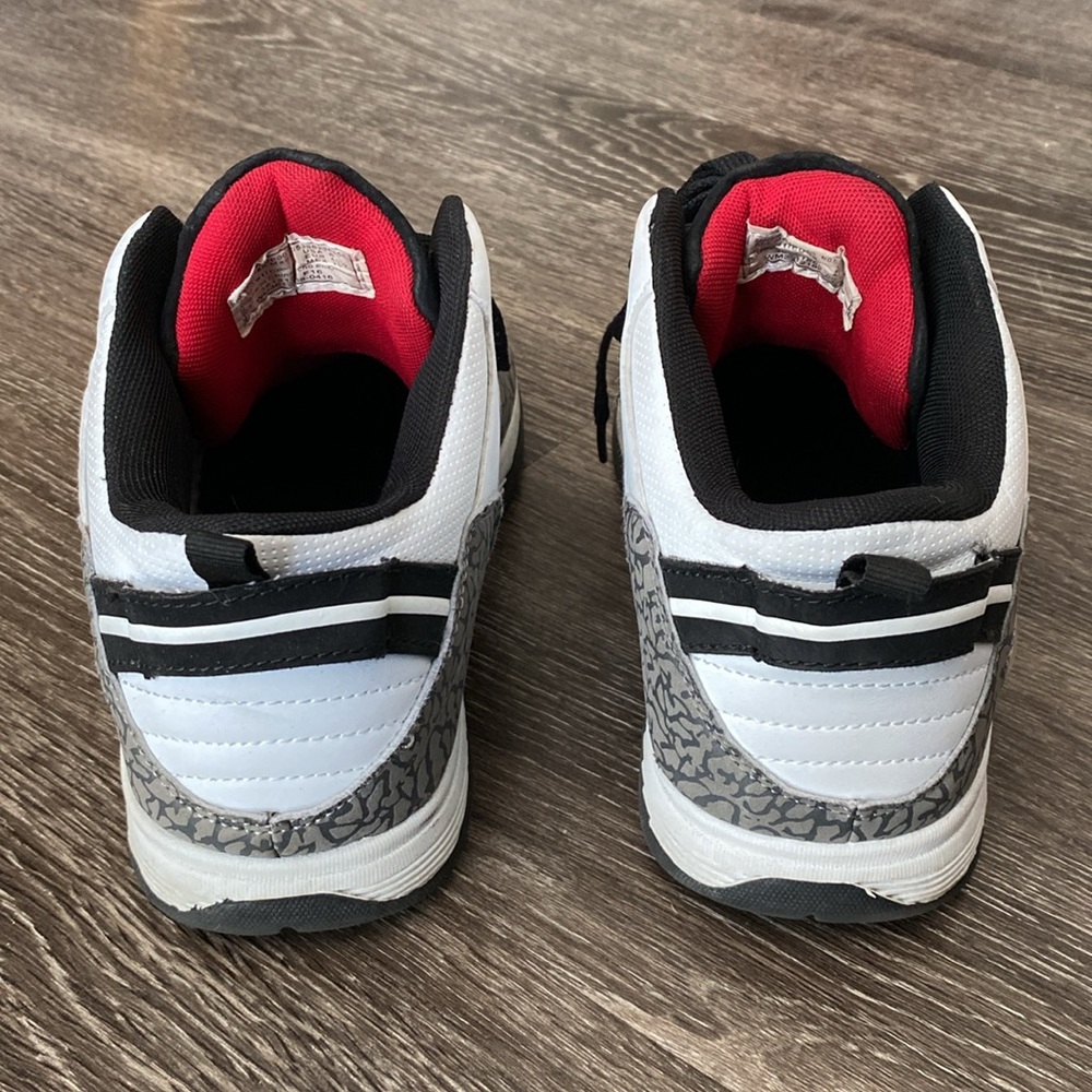 FUBU White, Black, and Gray Patterned ankle Sneakers - Picture 4 of 17